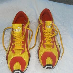 Puma size 9 orange/yellow/white lightweight running shoes